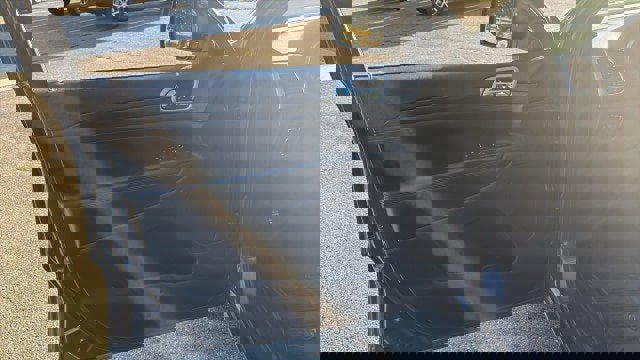 Used 2019 Jeep Grand Cherokee Altitude image 9