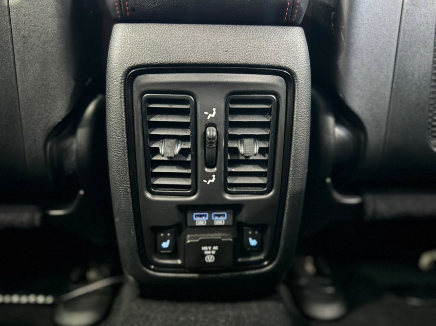 Used 2023 Dodge Durango R/T image 33