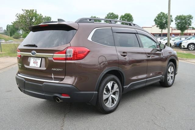Certified 2021 Subaru Ascent Premium w/ Convenience Package AWD/4WD image 8