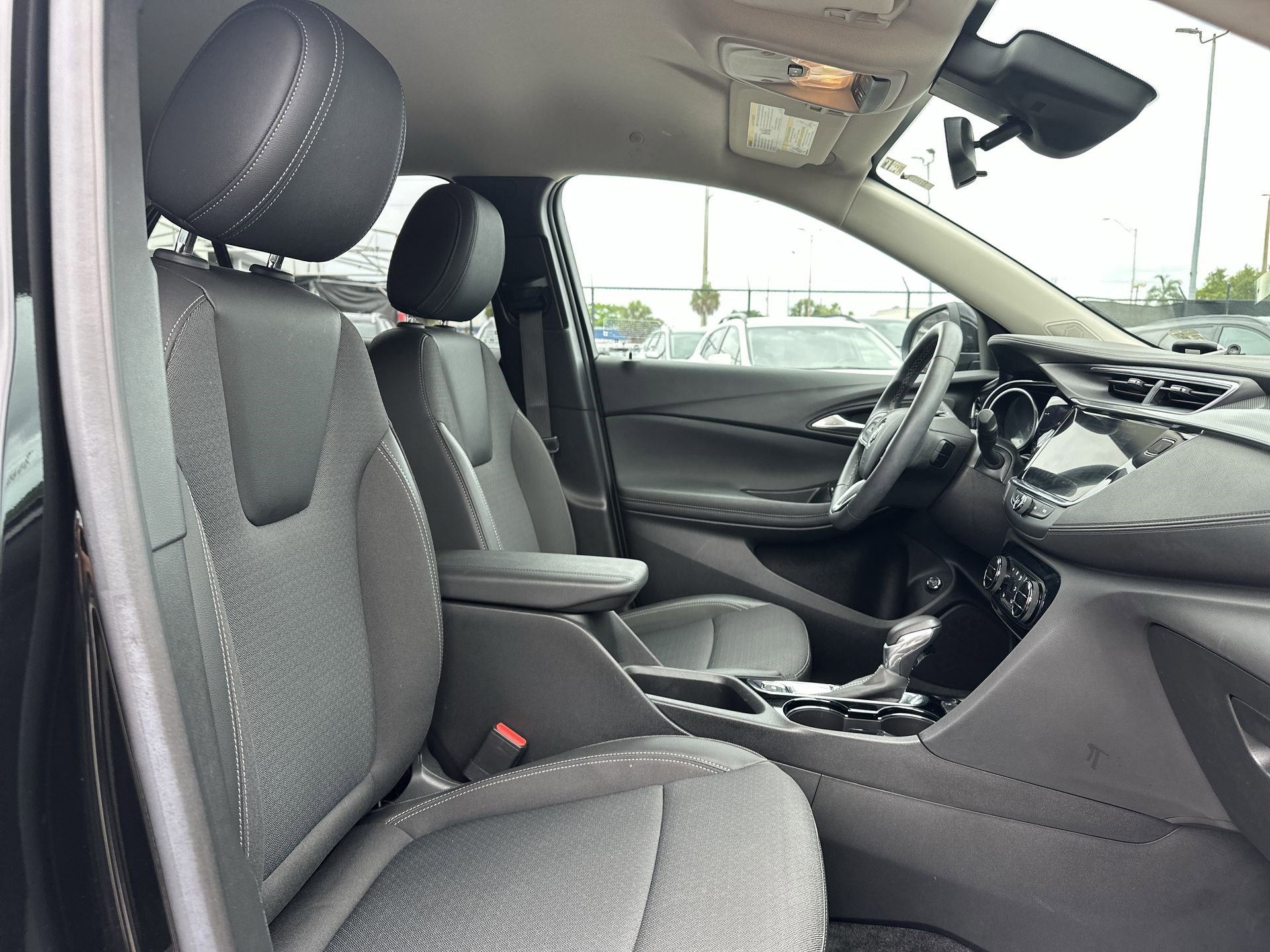 Used 2023 Buick Encore GX Select w/ Sport Touring Package FWD image 23