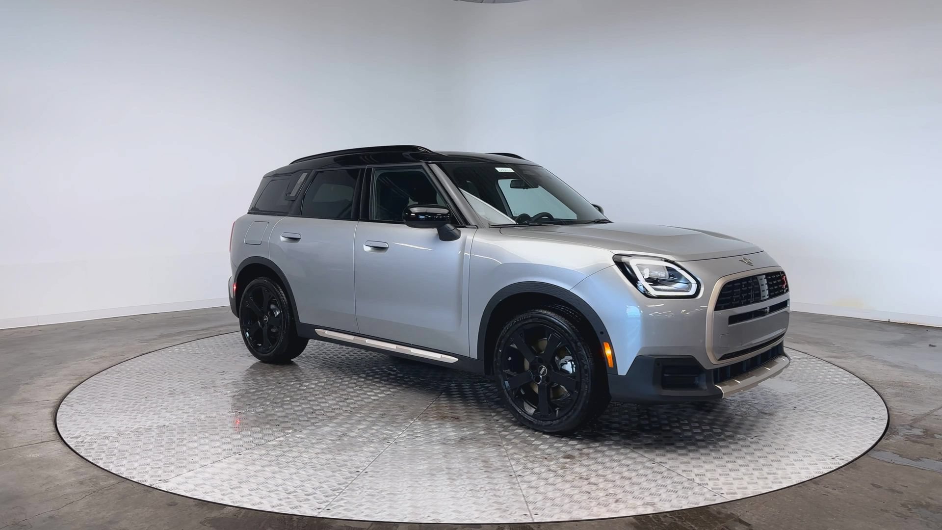 Certified 2026 MINI Cooper Countryman S AWD/4WD image 2