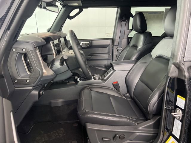 New 2026 Ford Bronco Outer Banks w/ Sasquatch Package AWD/4WD image 9