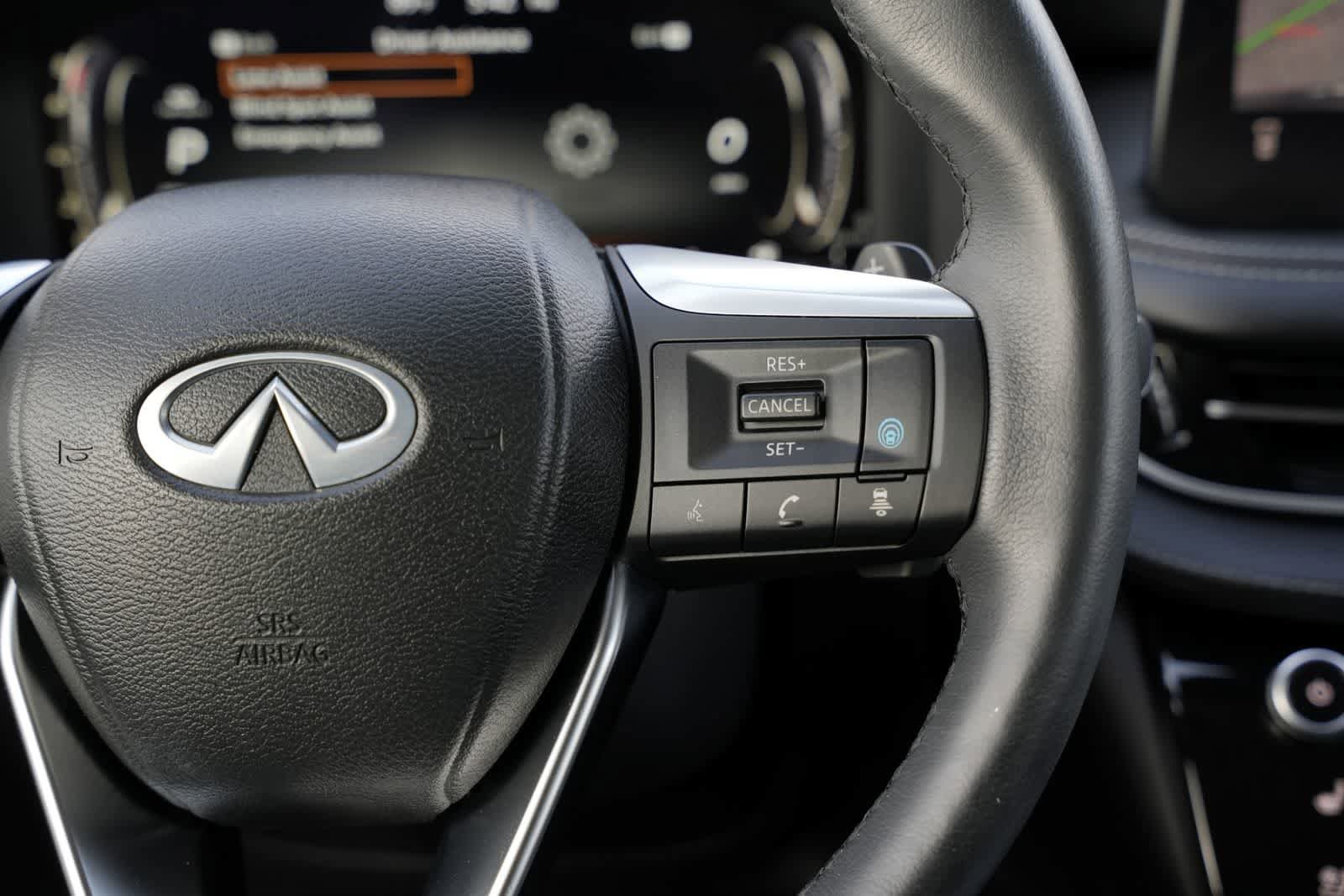 Certified 2023 INFINITI QX60 Luxe FWD image 11