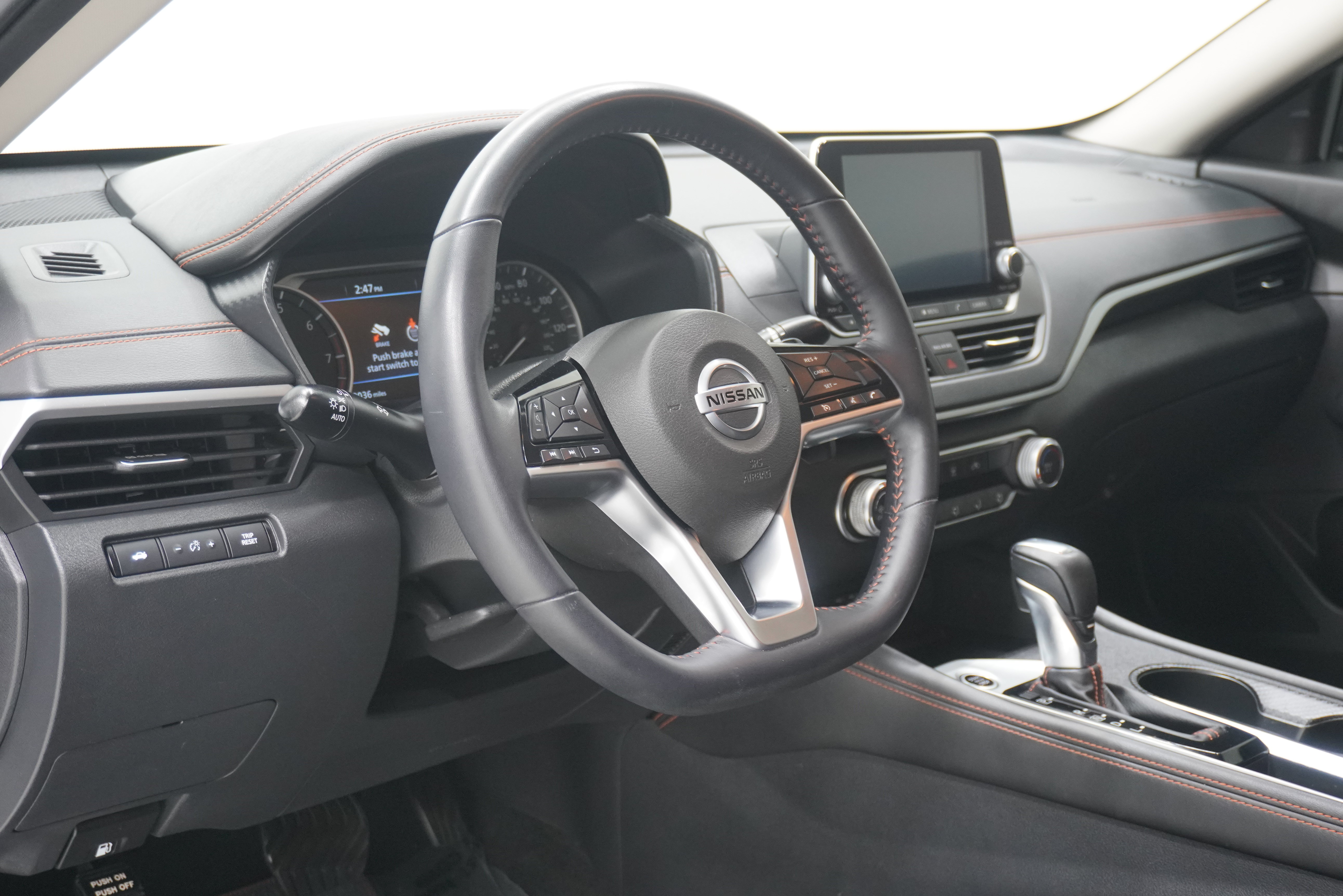 Used 2020 Nissan Altima 2.5 SR FWD image 10