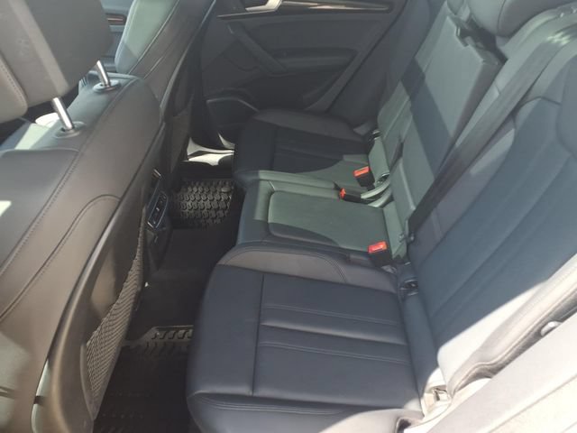 Used 2019 Audi Q5 Prestige AWD/4WD image 12