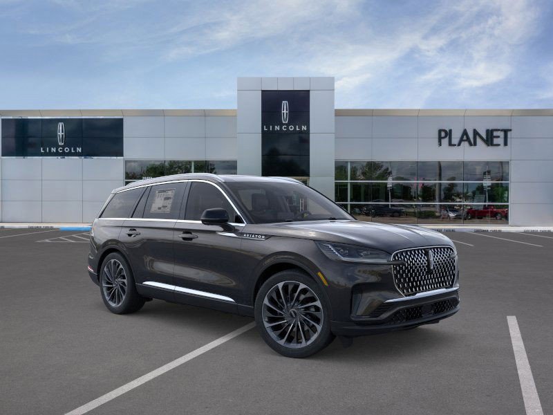 New 2026 Lincoln Aviator Reserve image 7