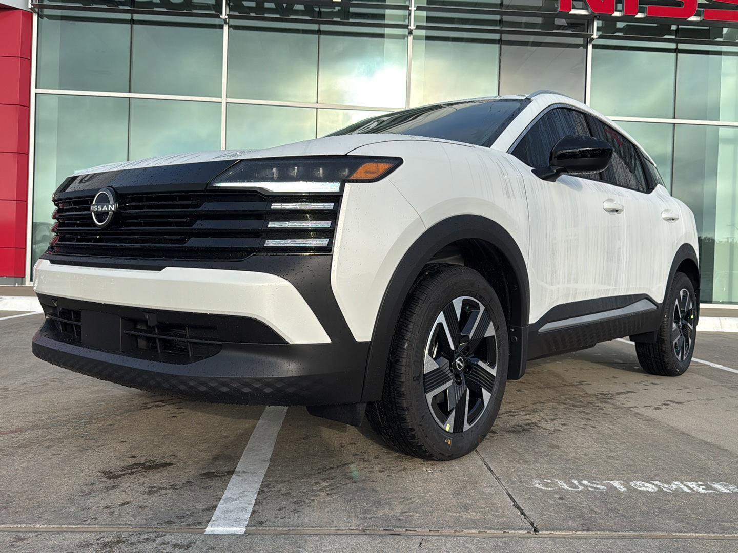 New 2026 Nissan Kicks SV image 2