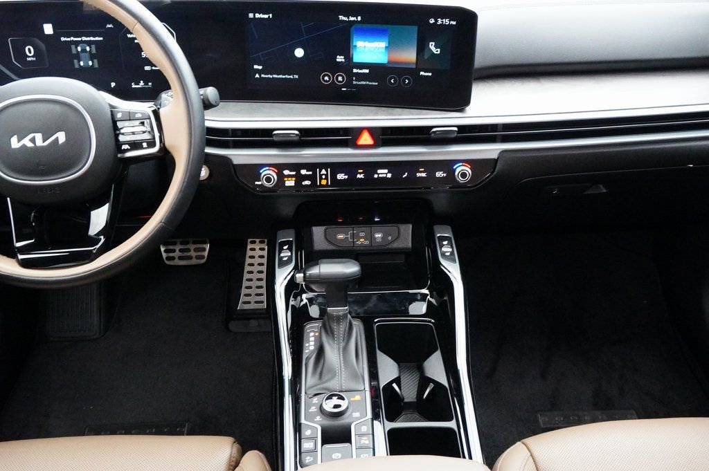 Used 2024 Kia Sorento SX Prestige w/ Olive Brown Leather Package image 16