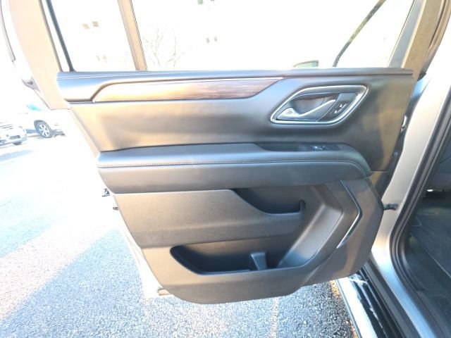 Used 2024 Chevrolet Suburban LS w/ Driver Alert Package image 23