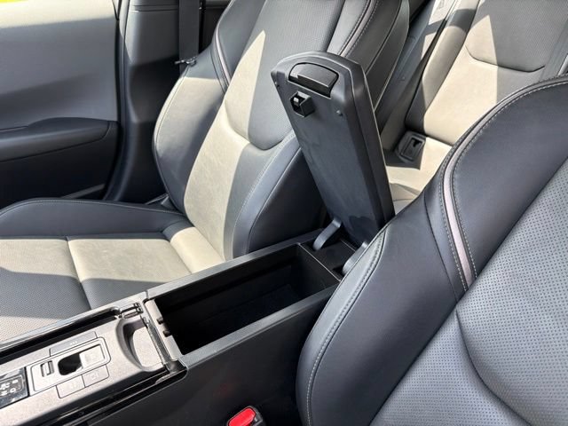 Used 2024 Toyota Prius XLE AWD/4WD image 20