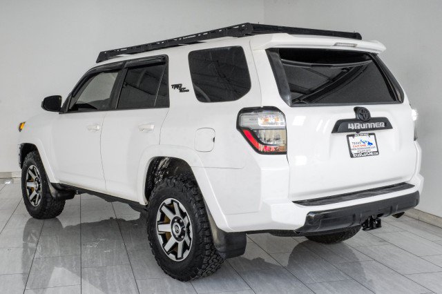 Used 2020 Toyota 4Runner TRD Off-Road AWD/4WD image 8