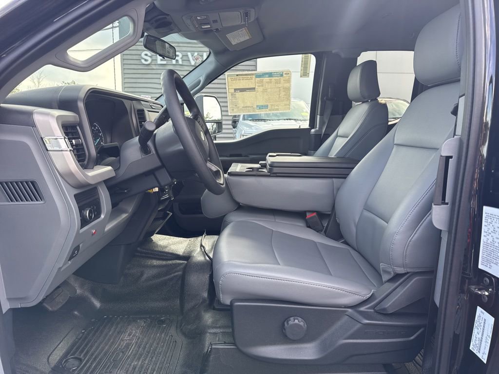 New 2026 Ford F450 XL w/ XL Chrome Package image 10