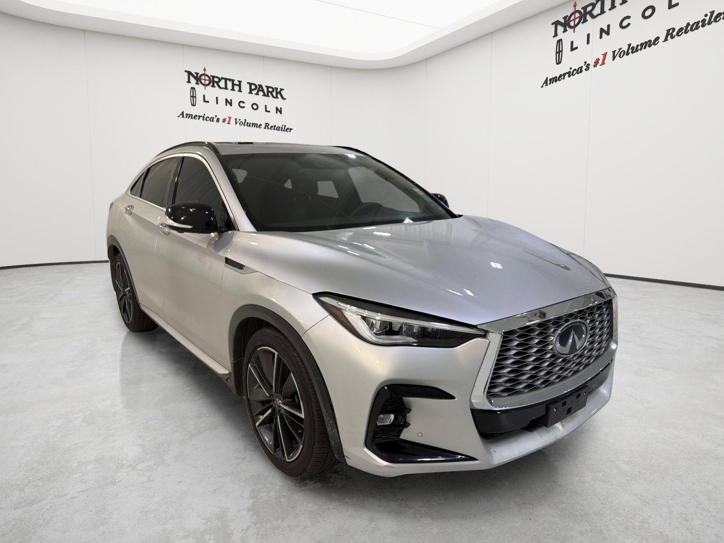 Used 2022 INFINITI QX55 Essential w/ Proassist Package AWD/4WD image 7
