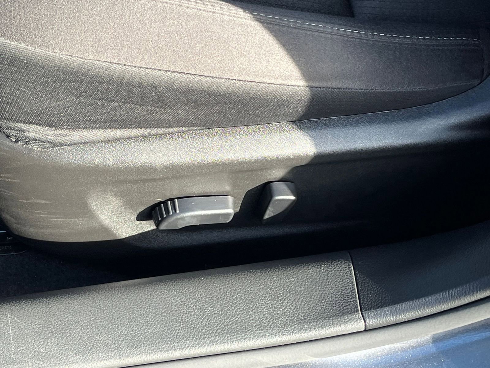 Used 2025 Nissan Altima 2.5 SV image 23