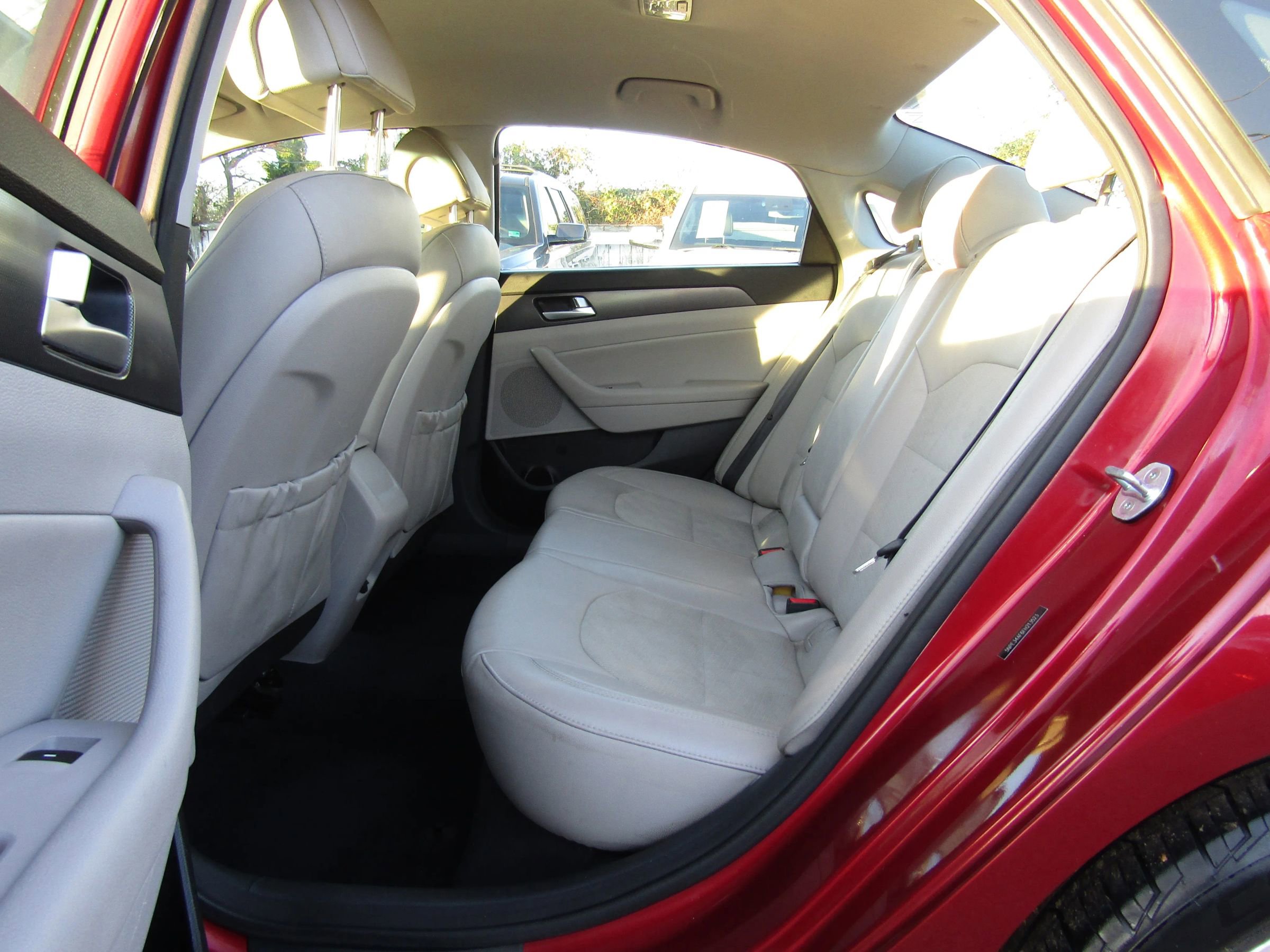 Used 2015 Hyundai Sonata Sport w/ Option Group 03 image 12