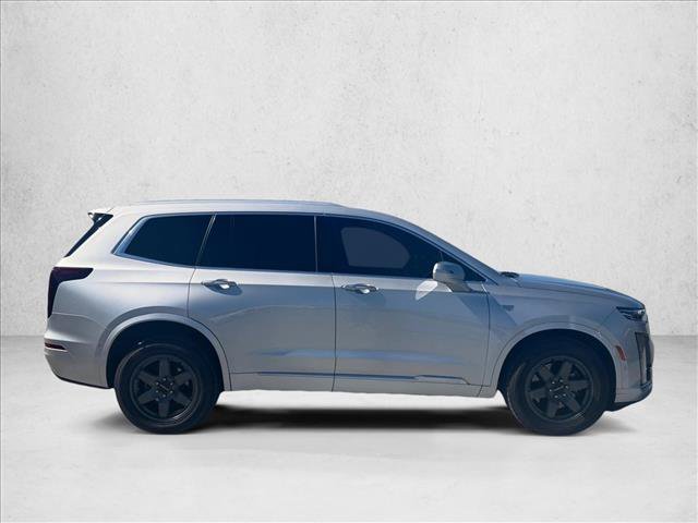 Used 2020 Cadillac XT6 Premium Luxury w/ Platinum Package AWD/4WD image 4