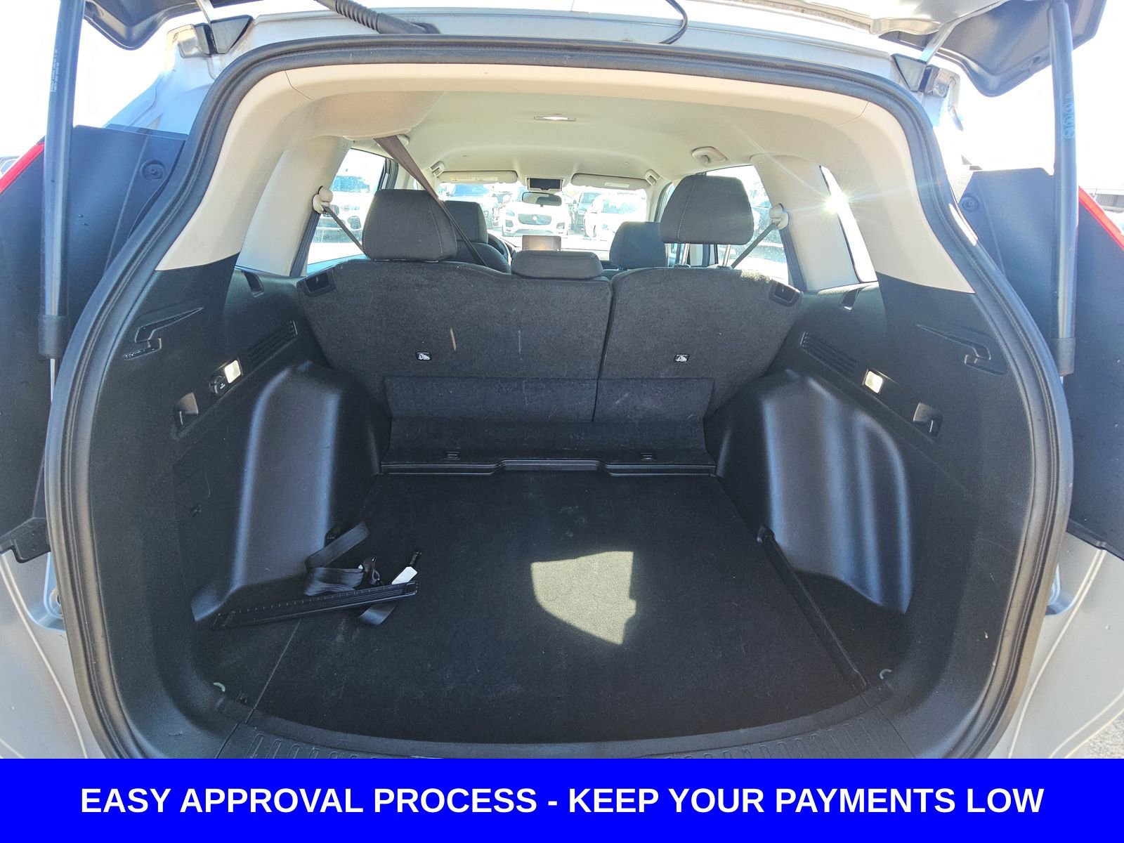 Used 2024 Honda CR-V LX image 17