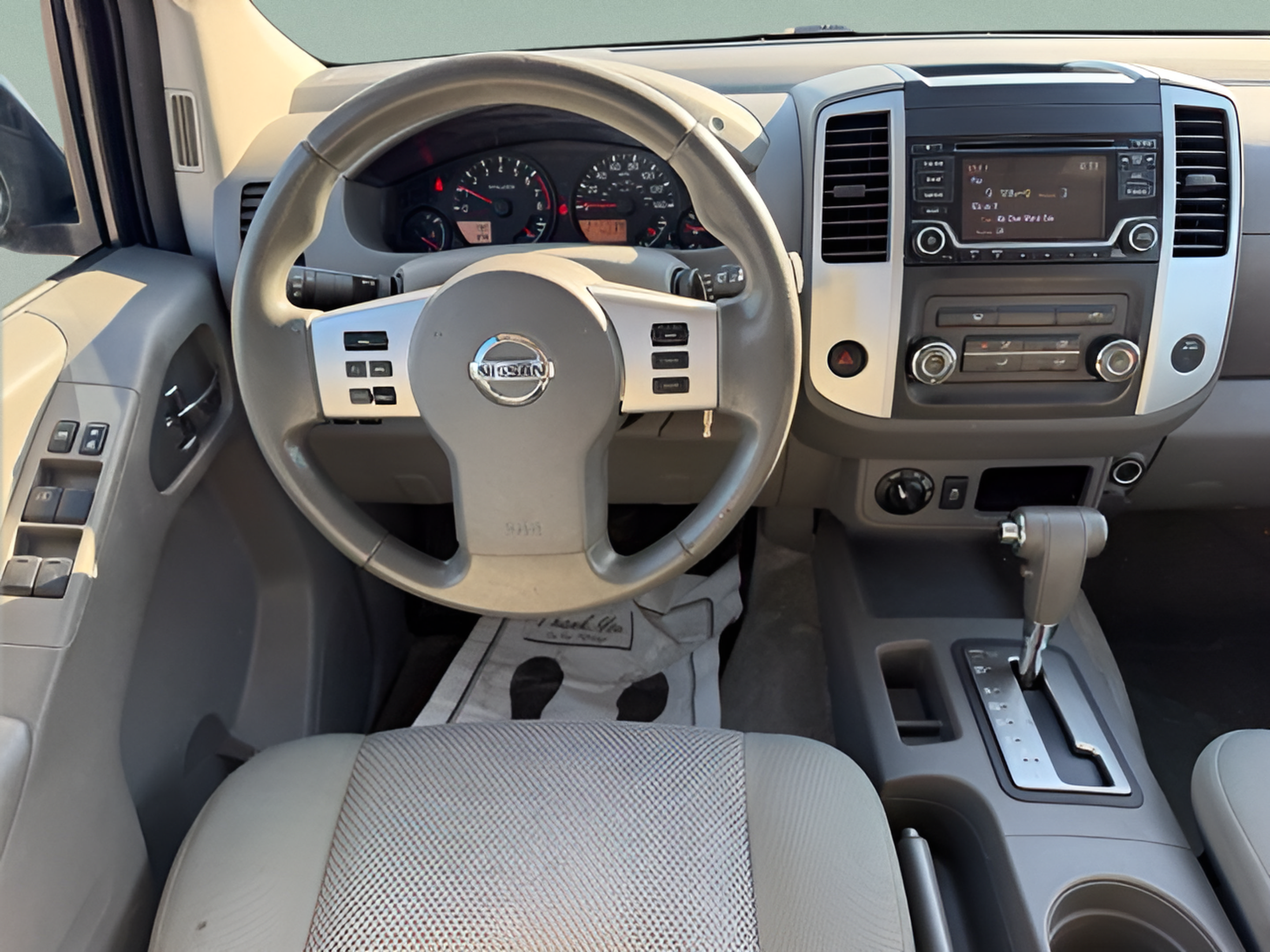 Used 2016 Nissan Frontier SV AWD/4WD image 13
