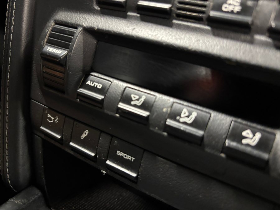 Used 2008 Porsche 911 Carrera 4S AWD/4WD image 17