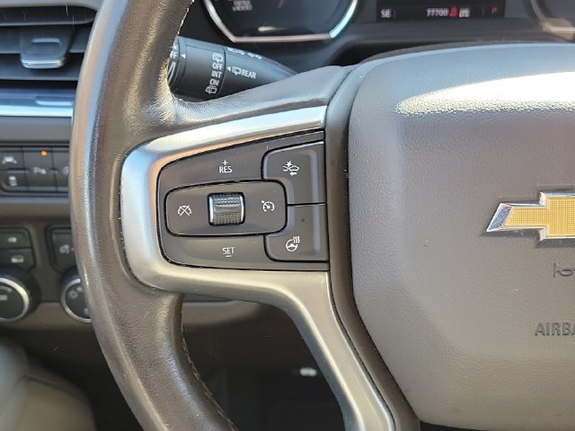 Used 2021 Chevrolet Suburban LT w/ LT Signature Plus Package AWD/4WD image 11