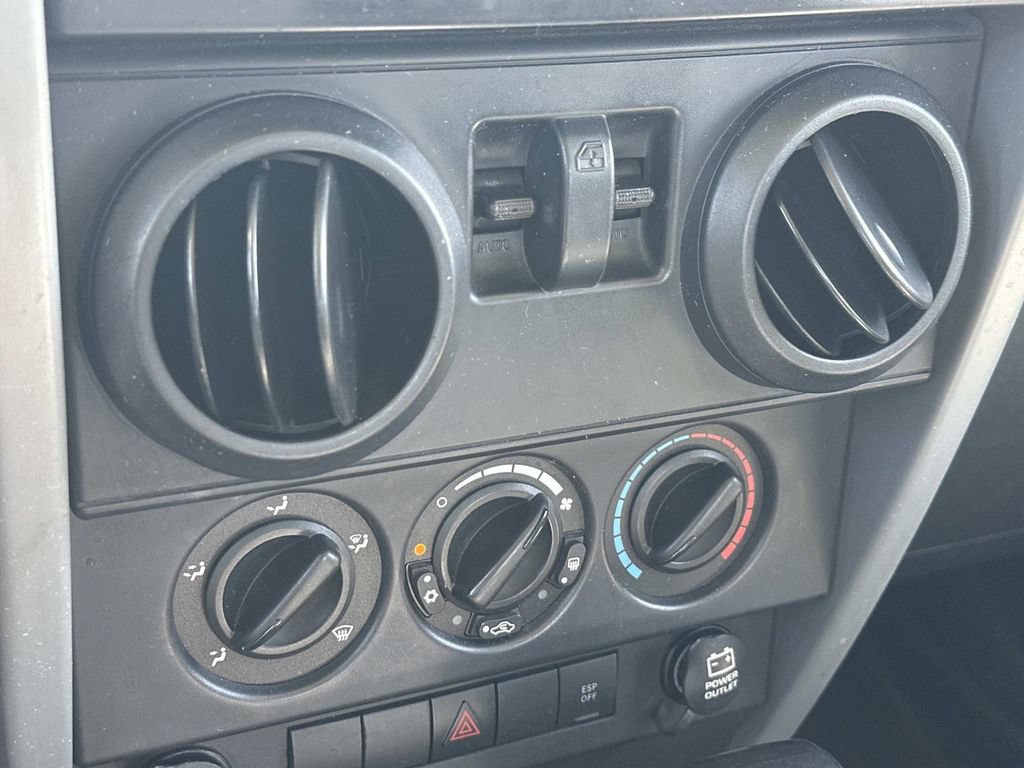 Used 2008 Jeep Wrangler X AWD/4WD image 26