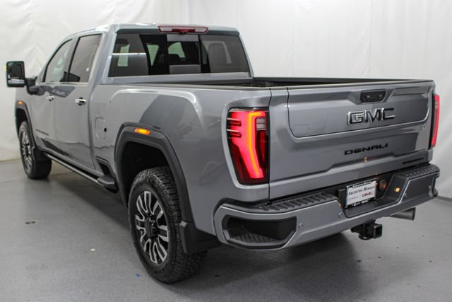 New 2026 GMC Sierra 2500 Denali Ultimate w/ LPO, Black Badging Package AWD/4WD image 8