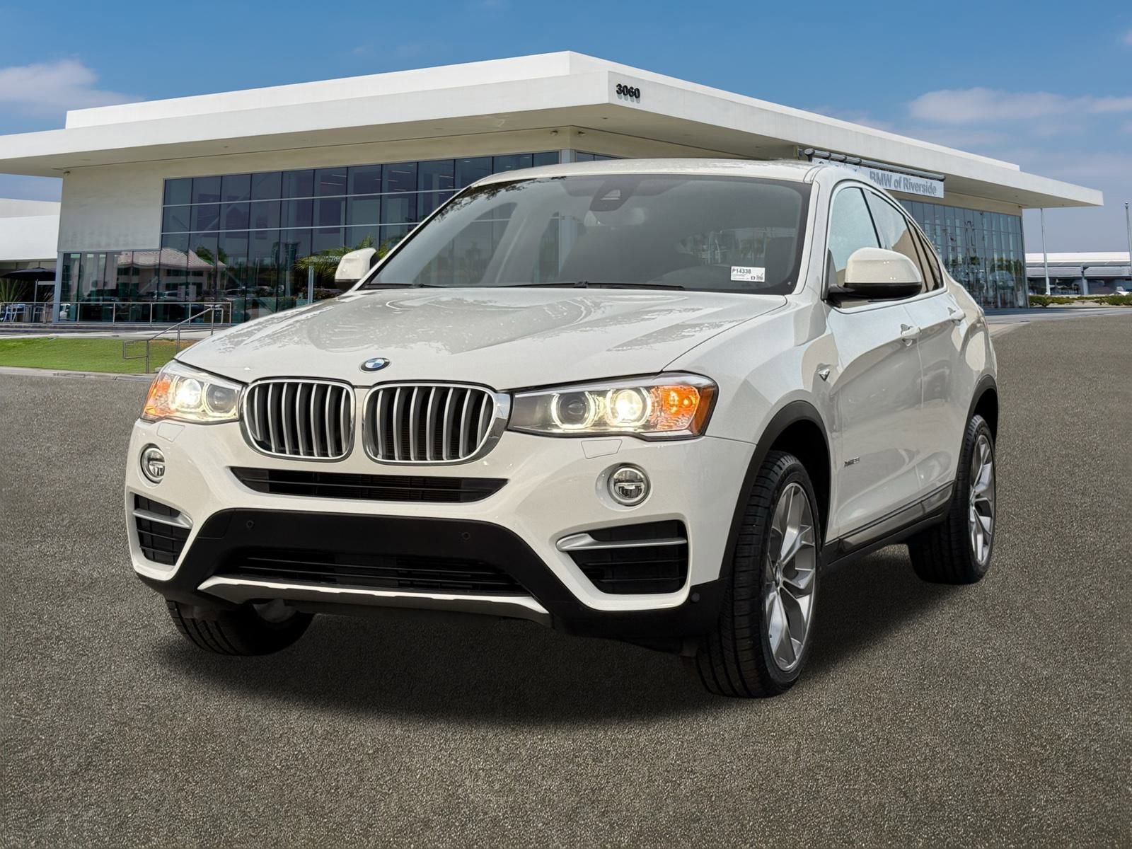 Used 2018 BMW X4 xDrive28i image 4