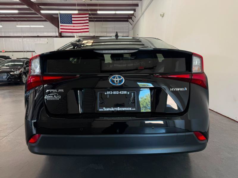 Used 2022 Toyota Prius LE FWD image 8