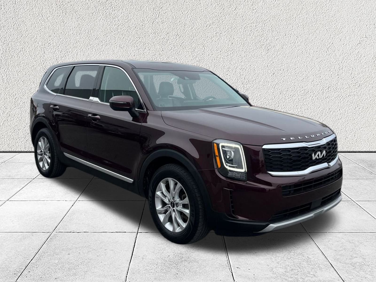 Used 2022 Kia Telluride LX