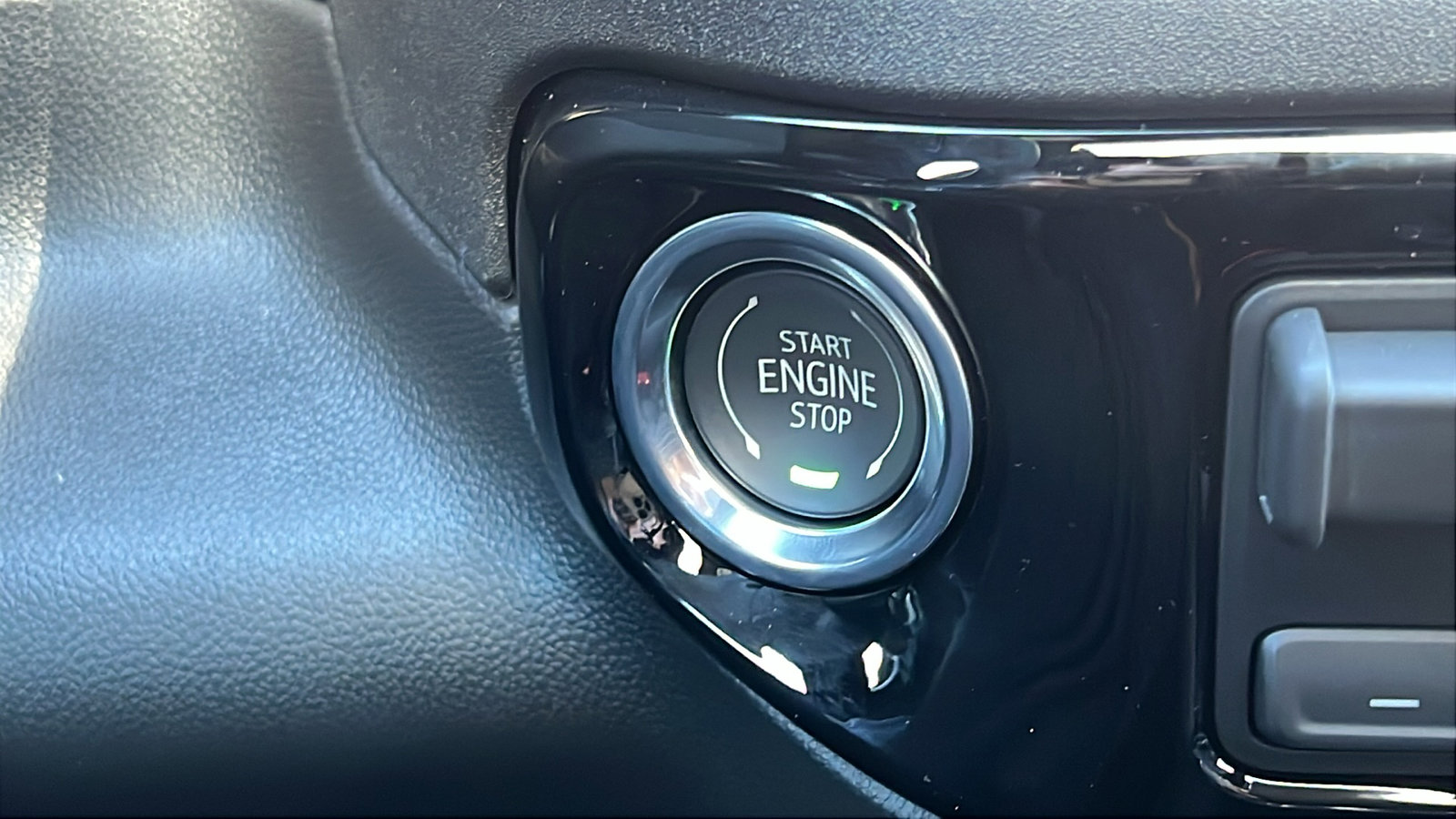 New 2026 Chevrolet Silverado 1500 ZR2 image 31