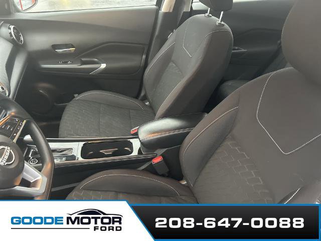 Used 2022 Nissan Kicks SV image 11