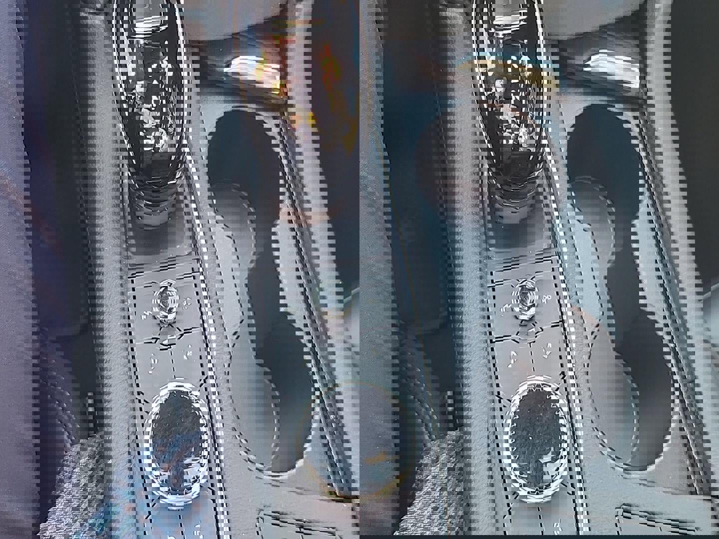 Used 2022 Cadillac XT6 Premium Luxury w/ Technology Package image 24