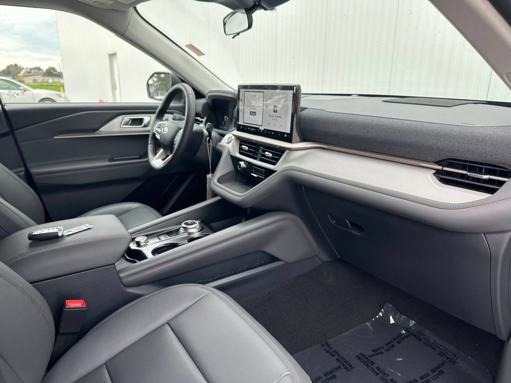 New 2026 Ford Explorer Active w/ Active Comfort Package AWD/4WD image 31