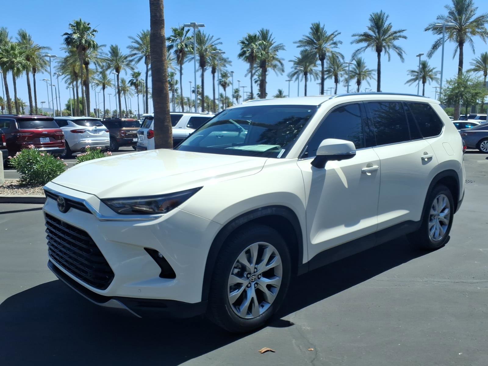 Used 2024 Toyota Grand Highlander FWD image 7