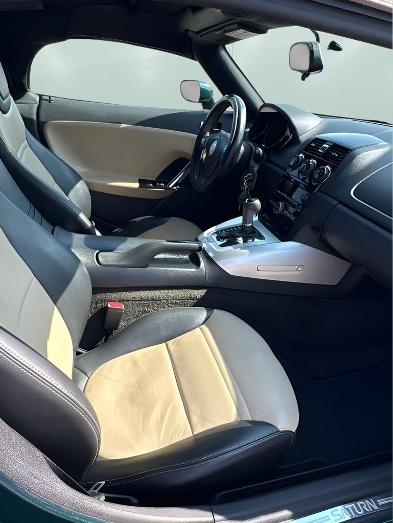 Used 2007 Saturn Sky w/ Premium Trim Pkg RWD image 16