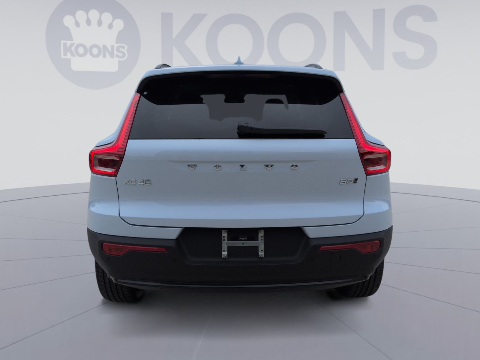 New 2026 Volvo XC40 B5 Plus w/ Protection Package Premier AWD/4WD image 10