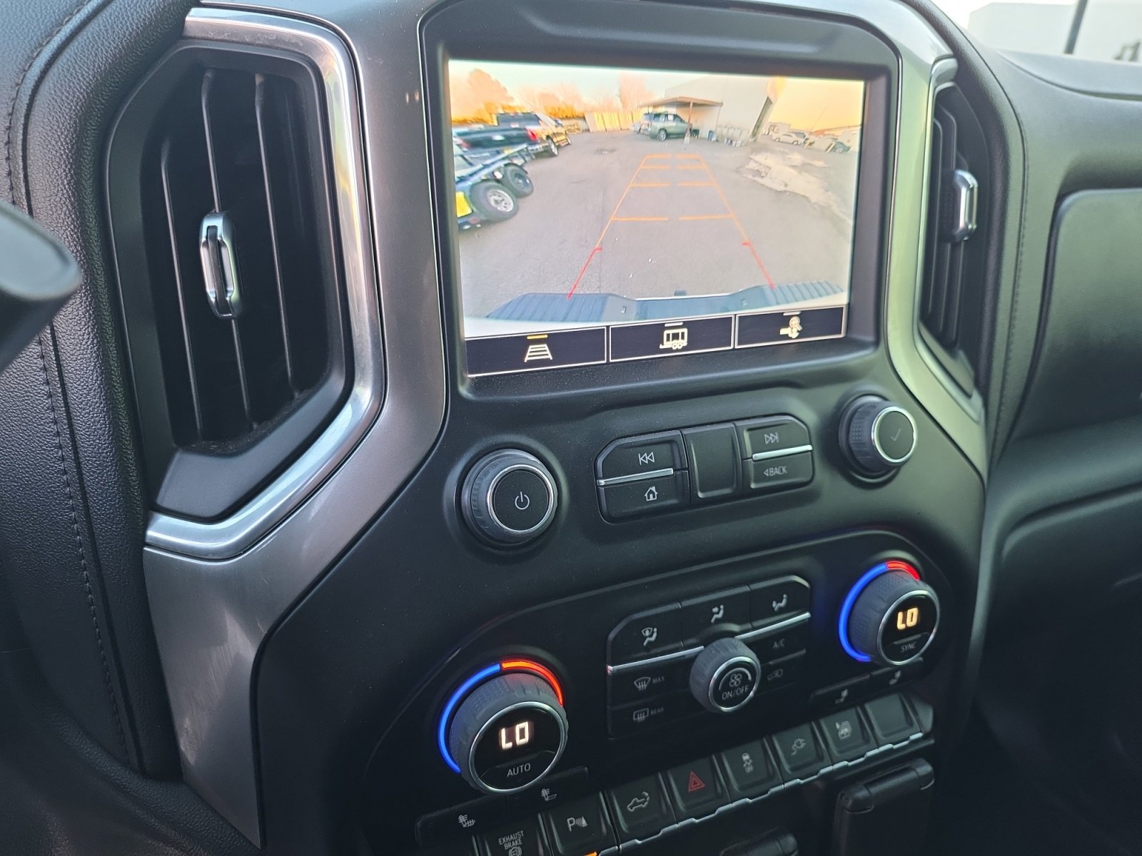 Used 2022 Chevrolet Silverado 2500 LTZ w/ Safety Package image 19