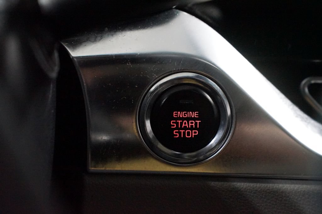 Used 2020 Kia Niro FWD image 23