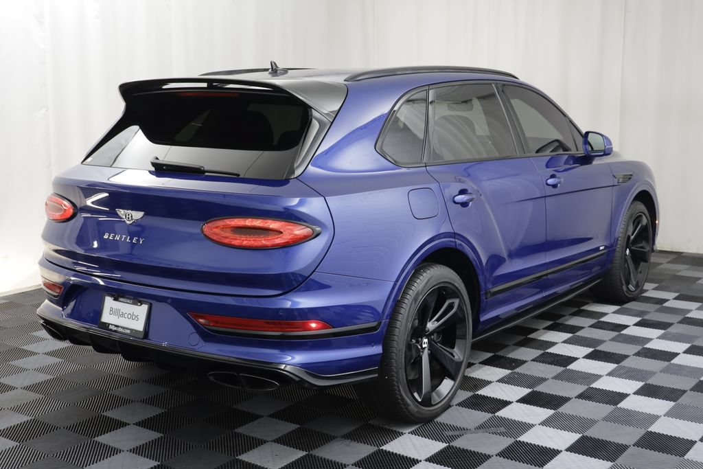 Used 2021 Bentley Bentayga AWD/4WD image 22