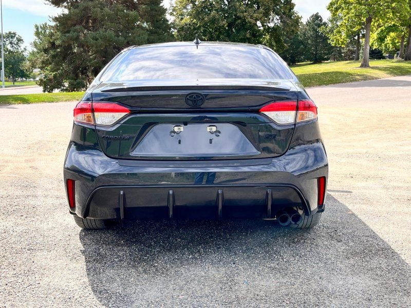 Used 2025 Toyota Corolla SE image 6
