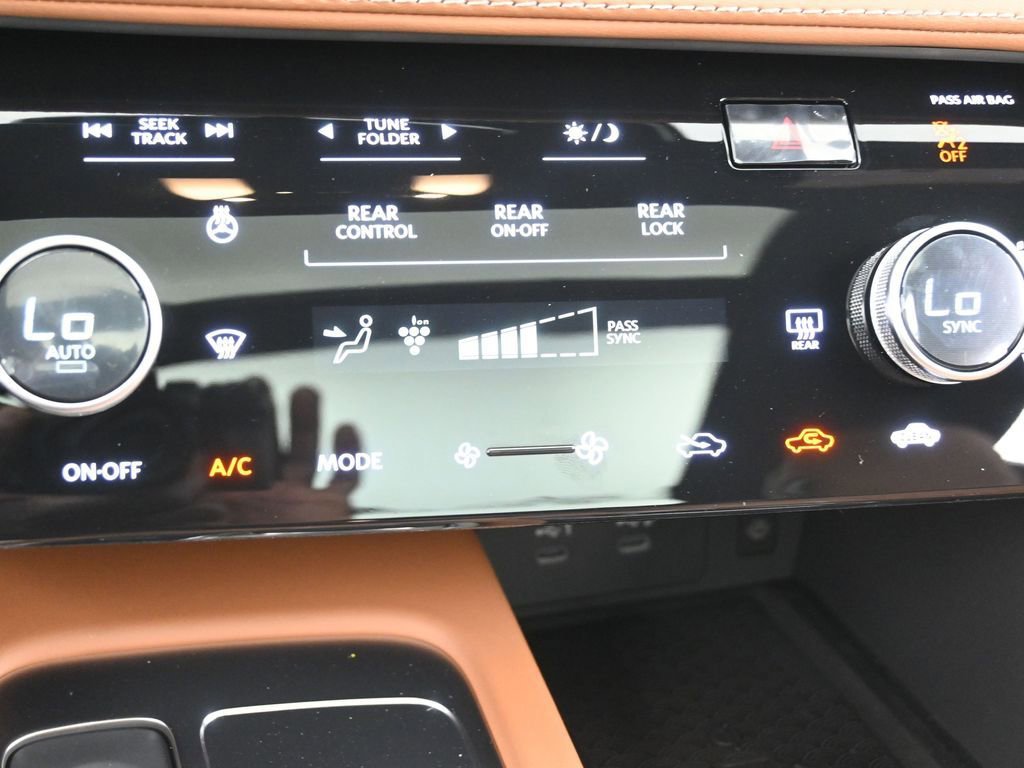 New 2026 INFINITI QX60 Autograph w/ Dark Cargo Package image 12