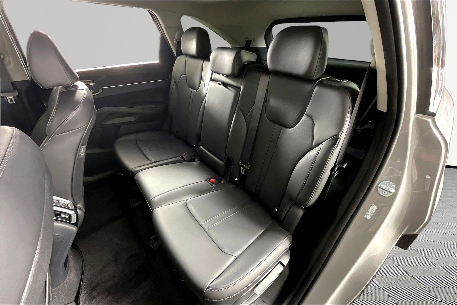 New 2026 Kia Sorento S AWD/4WD image 18