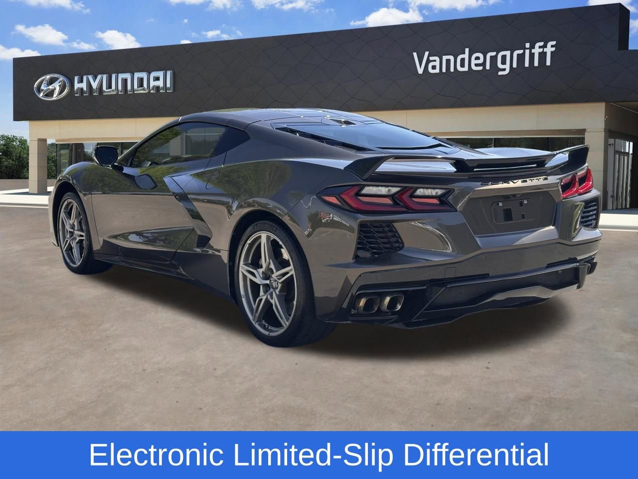 Used 2020 Chevrolet Corvette Stingray Premium Cpe w/ 3LT Preferred Equipment Group image 9