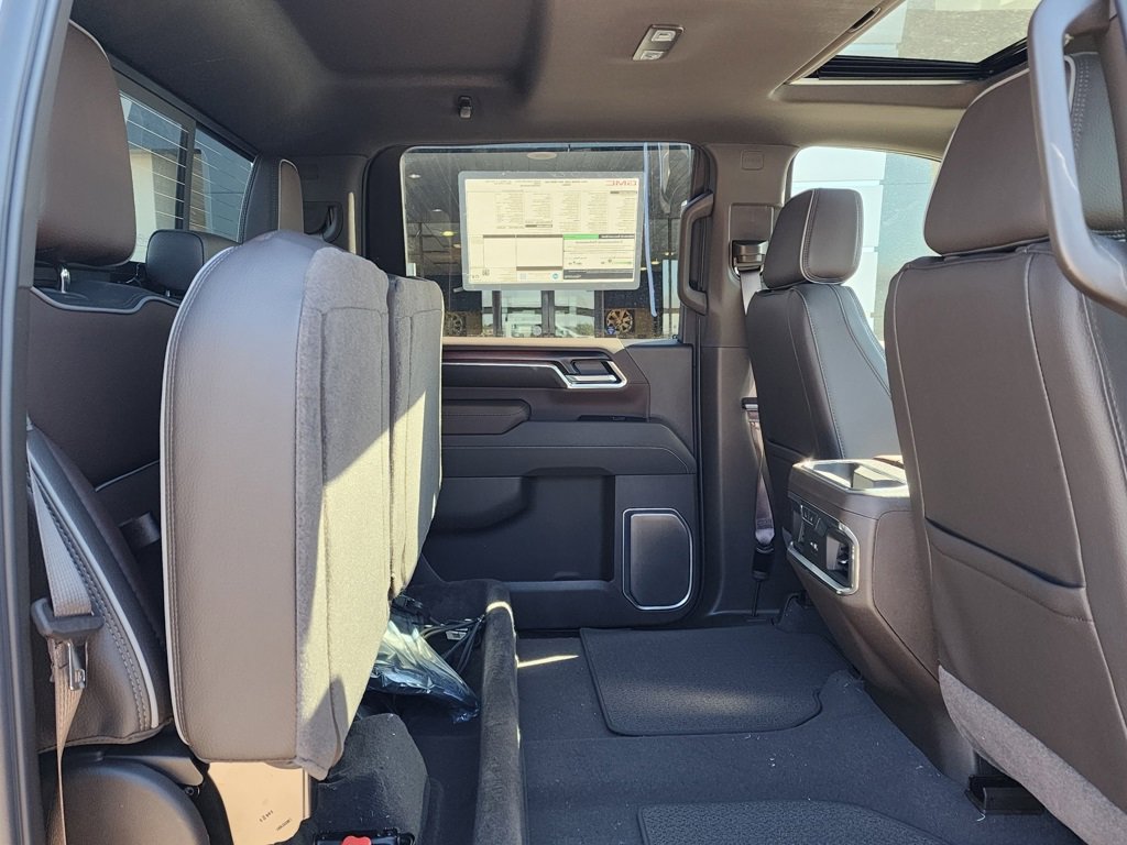 New 2026 GMC Sierra 2500 Denali w/ Denali Reserve Package image 50