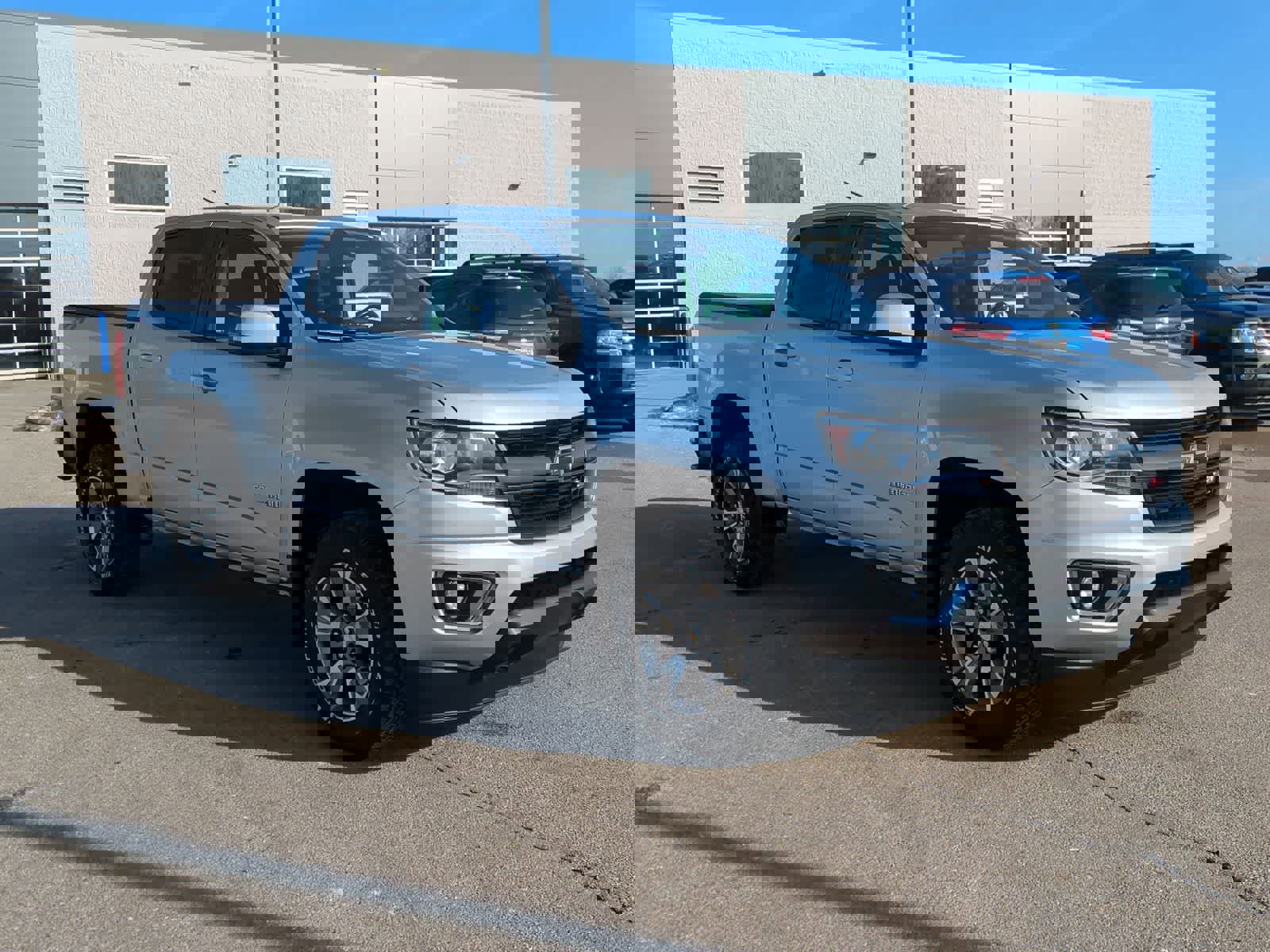 Used 2018 Chevrolet Colorado Z71 image 2