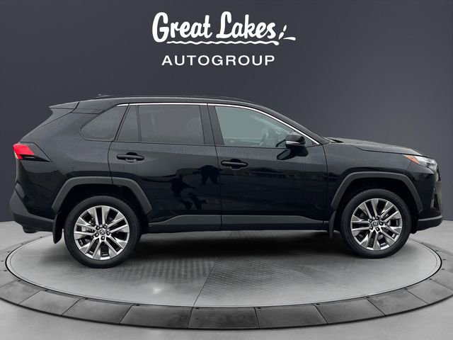Used 2023 Toyota RAV4 XLE Premium image 6