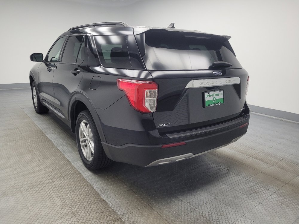 Used 2021 Ford Explorer XLT w/ Equipment Group 202A image 5