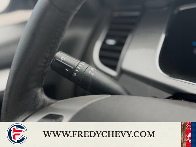 Used 2019 Ford Taurus SEL FWD image 15