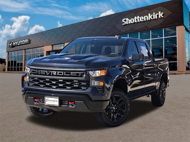 Used 2024 Chevrolet Silverado 1500 Custom Trail Boss w/ LPO, Dark Essentials Package