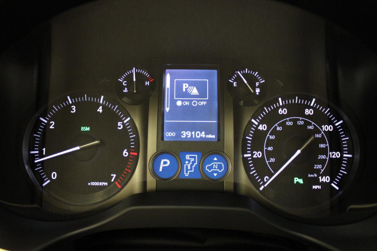 Used 2018 Lexus GX 460 Luxury w/ Preferred Accessory Package image 76